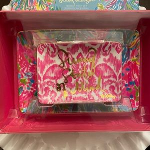 New in box Lily Pulitzer Trinket Tray Set.